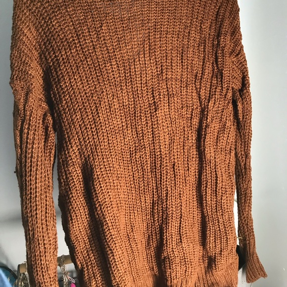 Sweater - Picture 3 of 3